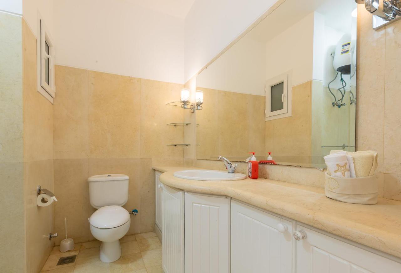 2 Bedroom Condo, With Pool, And Beach & Lagoon Access ฮูร์กาดา ภายนอก รูปภาพ