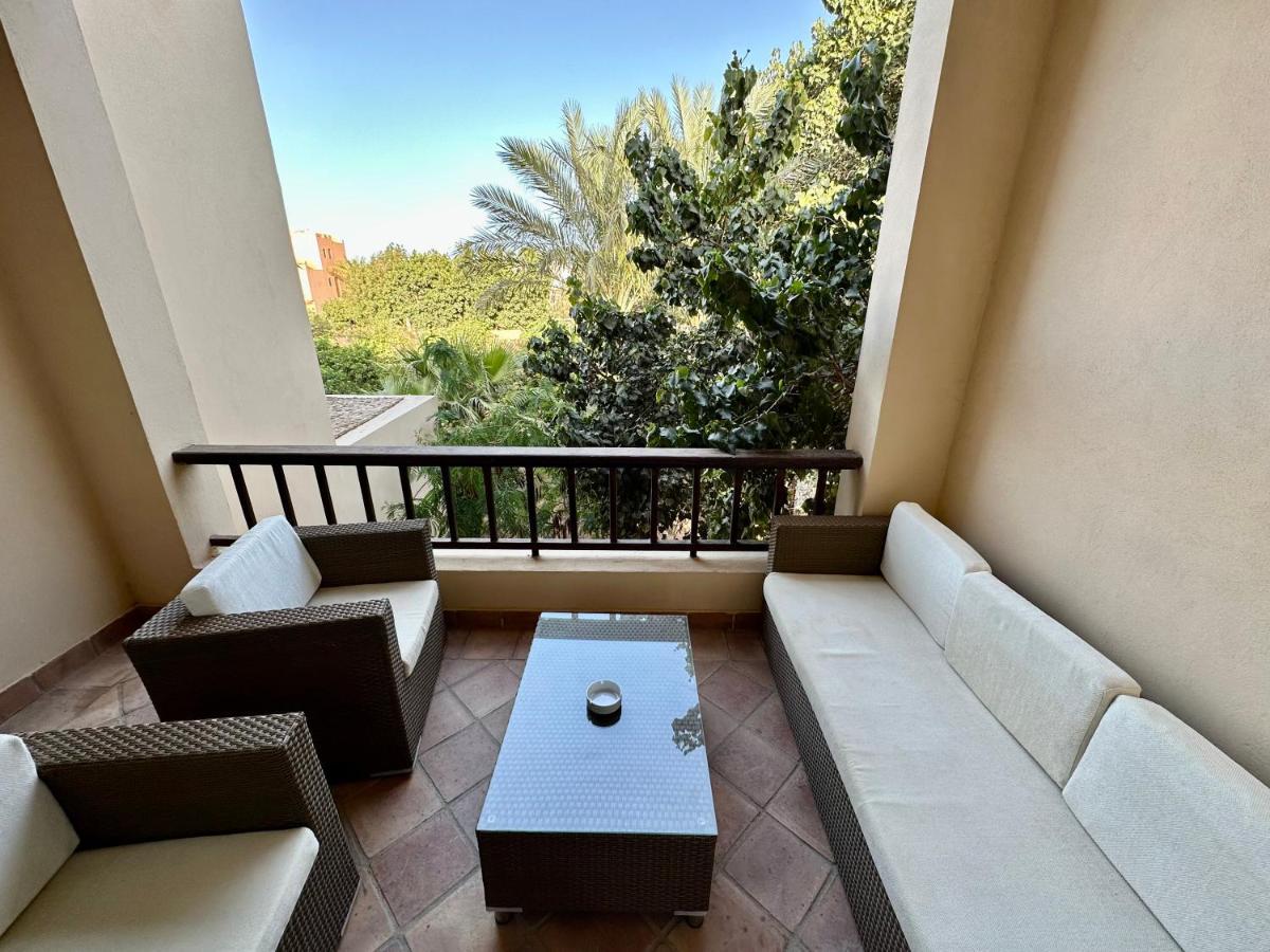 2 Bedroom Condo, With Pool, And Beach & Lagoon Access ฮูร์กาดา ภายนอก รูปภาพ